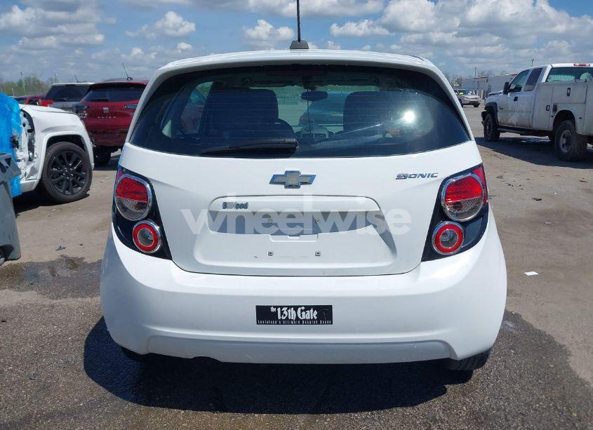 Photo 16 of 2016 Chevrolet Sonic LS AUTO (VIN 1G1JA6SH8G4109258)