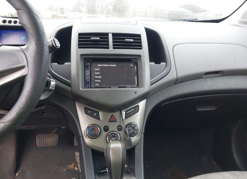 Photo 13 of 2012 Chevrolet Sonic 2LS (VIN 1G1JA6SH9C4140674)