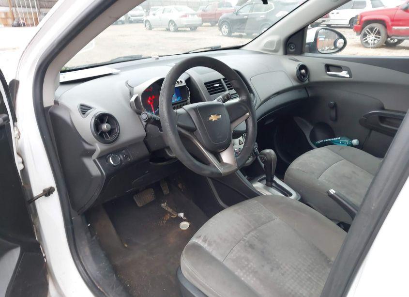 Photo 15 of 2012 Chevrolet Sonic 2LS (VIN 1G1JA6SH9C4140674)