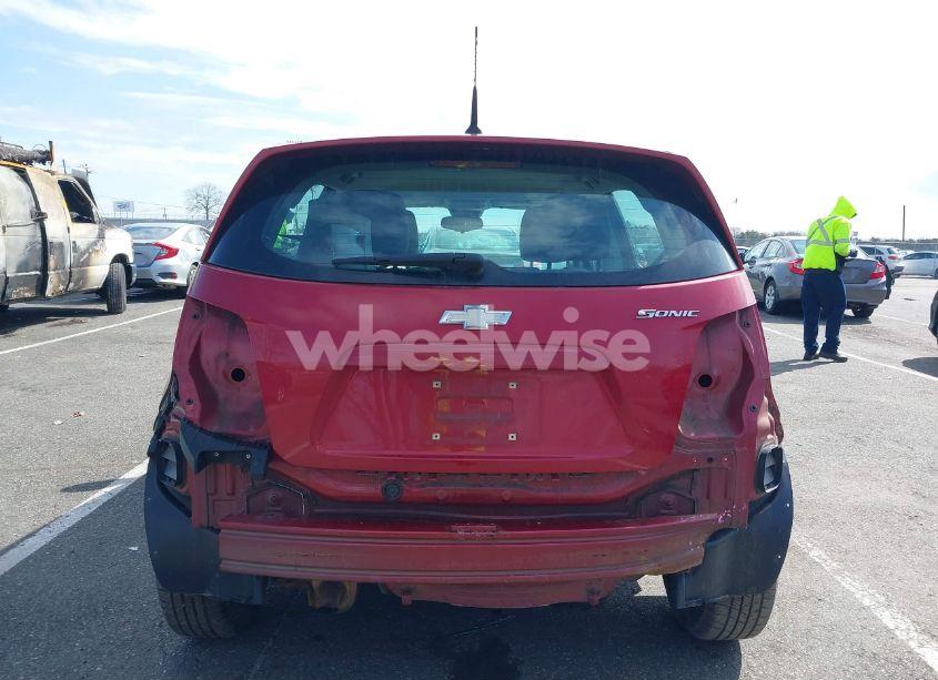 Photo 6 of 2012 Chevrolet Sonic 2LS (VIN 1G1JA6SH9C4160536)