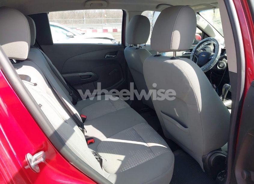 Photo 8 of 2012 Chevrolet Sonic 2LS (VIN 1G1JA6SH9C4160536)