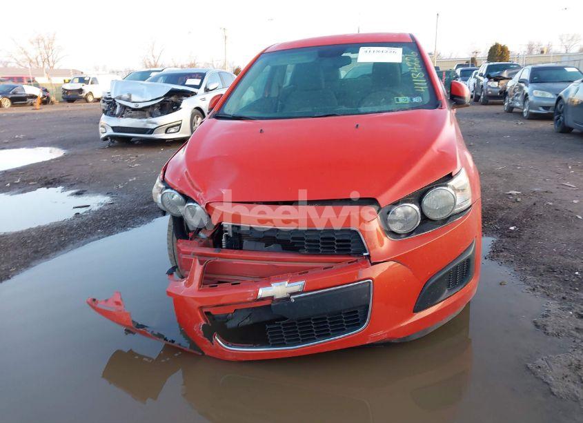 Photo 6 of 2012 Chevrolet Sonic 2LS (VIN 1G1JA6SH9C4179815)