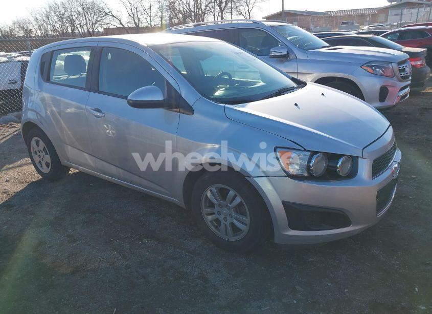 2014 Chevrolet Sonic LS AUTO (VIN 1G1JA6SH9E4143156) main photo