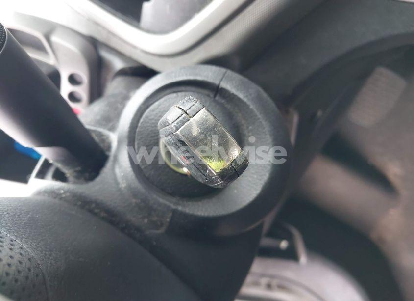 Photo 11 of 2014 Chevrolet Sonic LS AUTO (VIN 1G1JA6SH9E4206272)