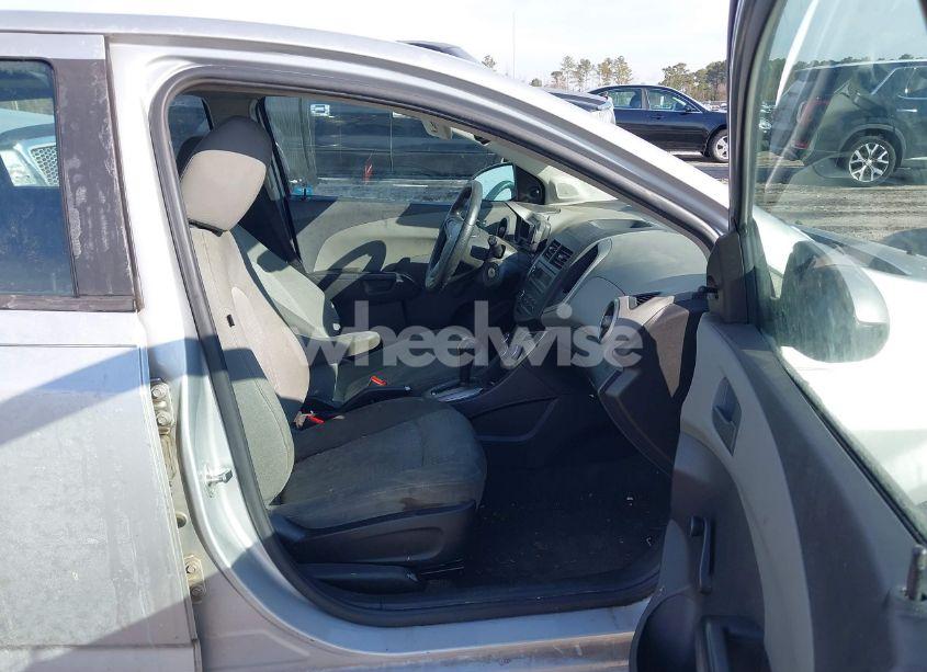 Photo 5 of 2015 Chevrolet Sonic LS AUTO (VIN 1G1JA6SH9F4128237)