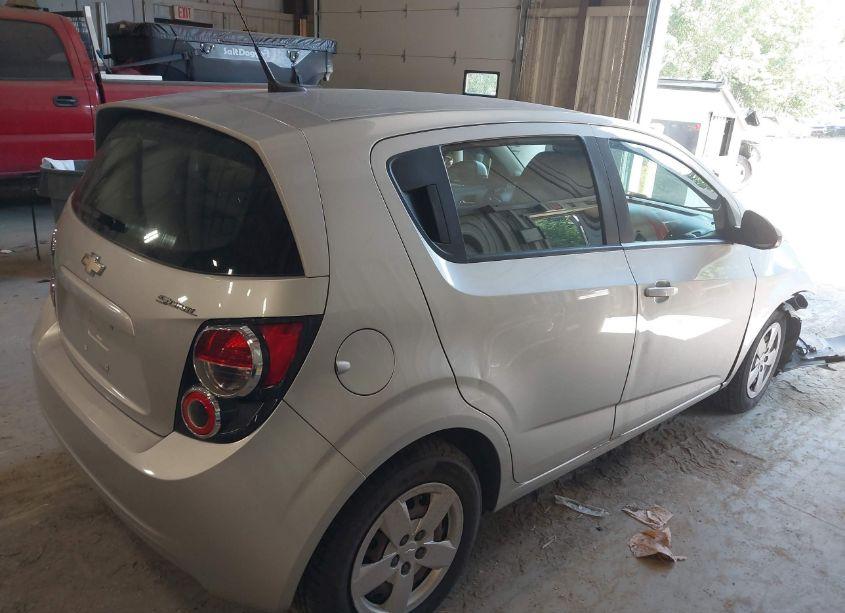 Photo 4 of 2013 Chevrolet Sonic LS AUTO (VIN 1G1JA6SHXD4128695)