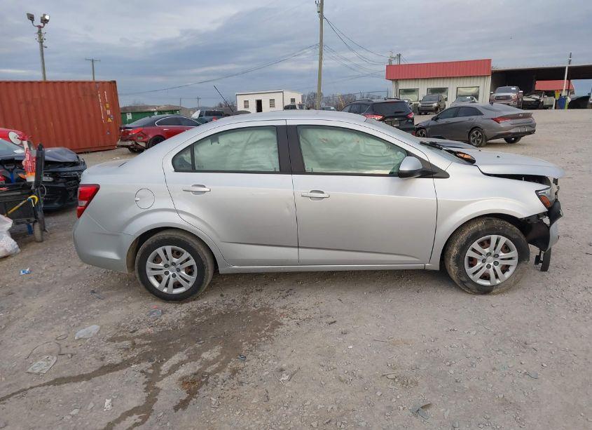 Photo 12 of 2019 Chevrolet Sonic LS AUTO (VIN 1G1JB5SB5K4111058)