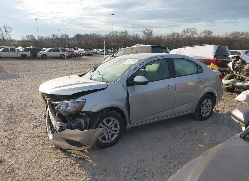 Photo 13 of 2019 Chevrolet Sonic LS AUTO (VIN 1G1JB5SB5K4111058)