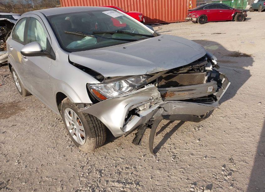 Photo 6 of 2019 Chevrolet Sonic LS AUTO (VIN 1G1JB5SB5K4111058)