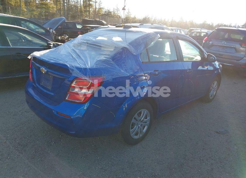 Photo 4 of 2017 Chevrolet Sonic LS AUTO (VIN 1G1JB5SG2H4121891)