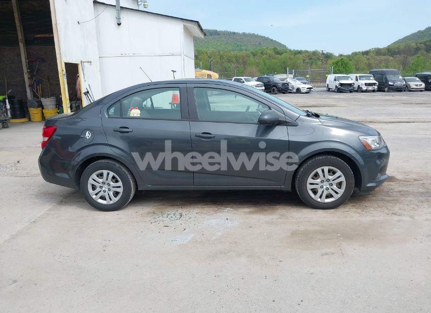 Photo 12 of 2017 Chevrolet Sonic LS AUTO (VIN 1G1JB5SG3H4135041)