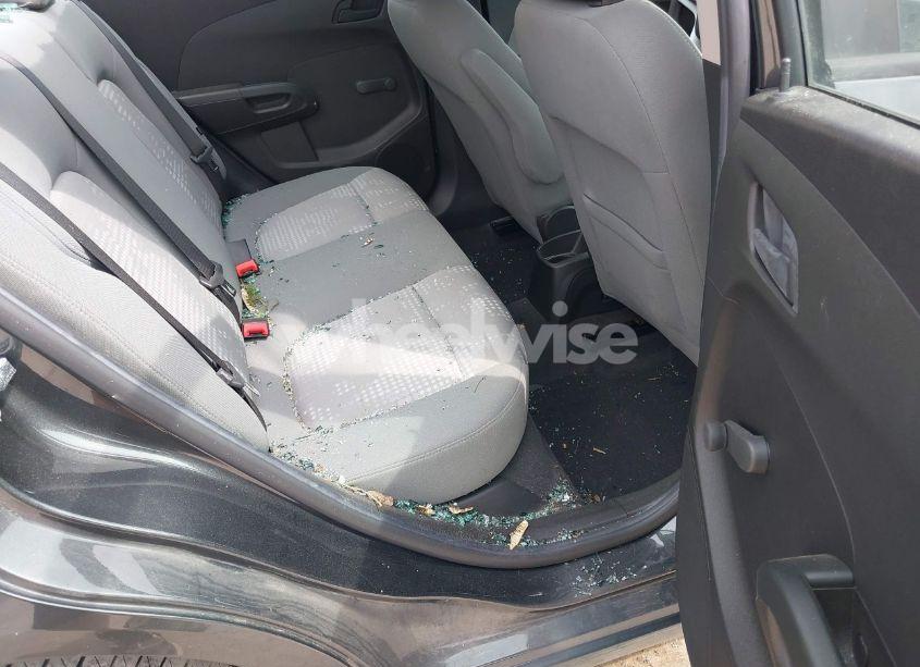 Photo 8 of 2017 Chevrolet Sonic LS AUTO (VIN 1G1JB5SG3H4135041)