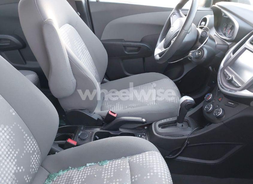 Photo 5 of 2017 Chevrolet Sonic LS AUTO (VIN 1G1JB5SG6H4136409)