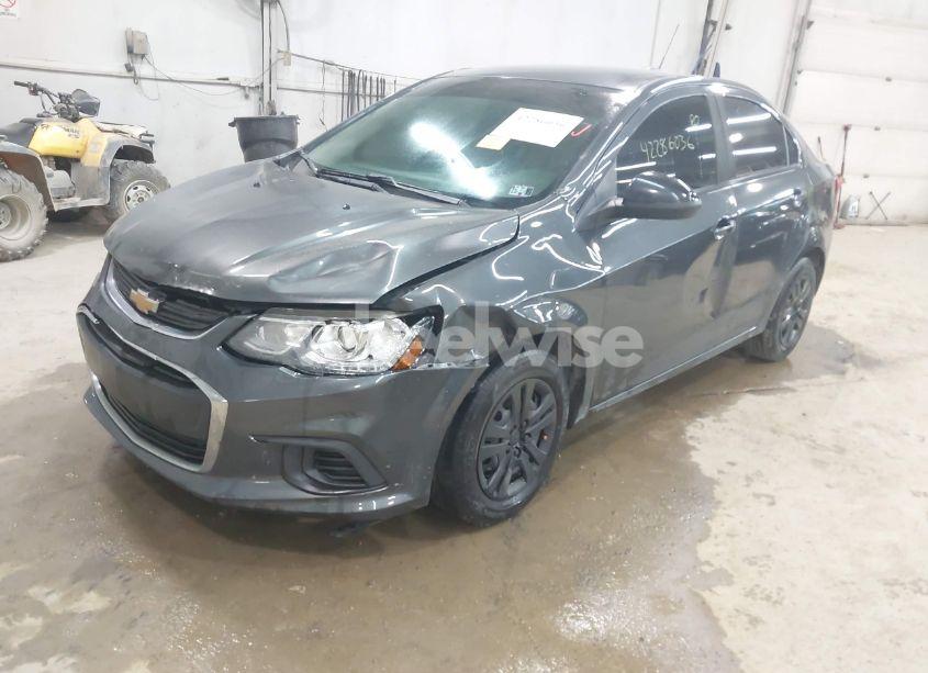 Photo 2 of 2017 Chevrolet Sonic LS AUTO (VIN 1G1JB5SG8H4104237)