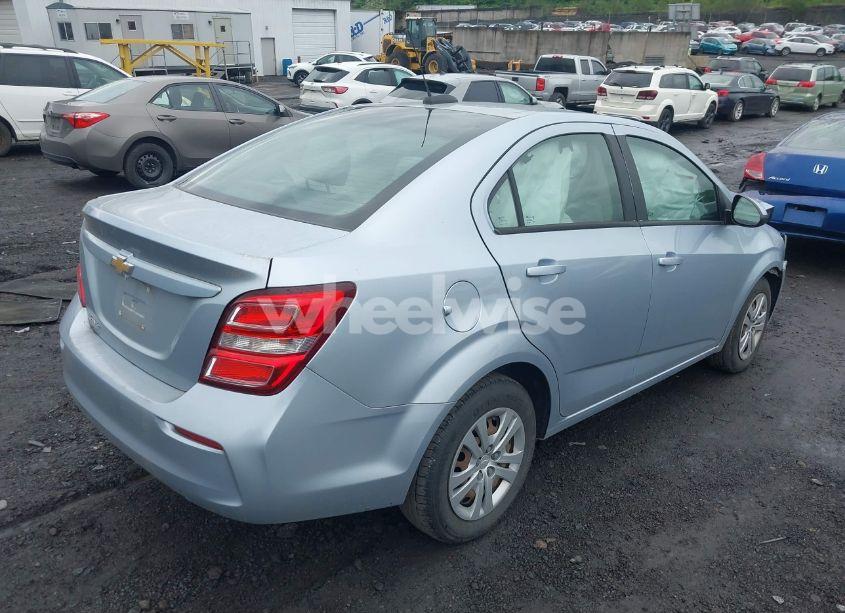 Photo 4 of 2017 Chevrolet Sonic LS AUTO (VIN 1G1JB5SG8H4144690)