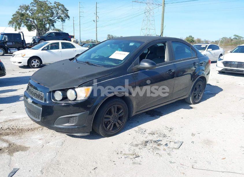 Photo 2 of 2012 Chevrolet Sonic 1LS (VIN 1G1JB5SH0C4153837)