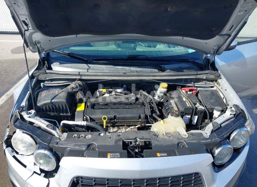 Photo 10 of 2015 Chevrolet Sonic LS MANUAL (VIN 1G1JB5SH2F4184995)