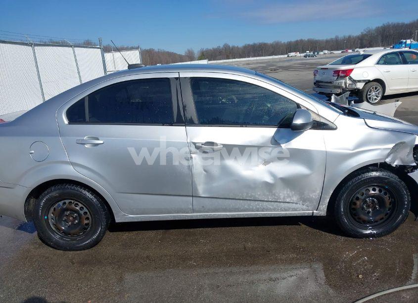 Photo 13 of 2015 Chevrolet Sonic LS MANUAL (VIN 1G1JB5SH2F4184995)