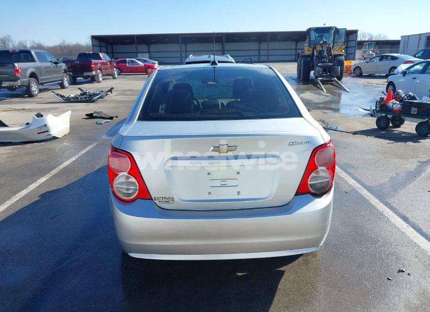 Photo 16 of 2015 Chevrolet Sonic LS MANUAL (VIN 1G1JB5SH2F4184995)