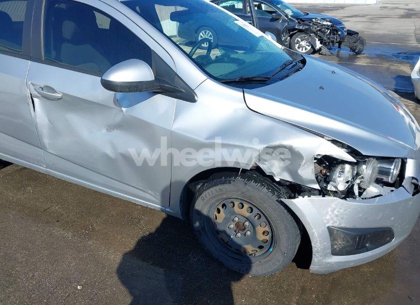 Photo 6 of 2015 Chevrolet Sonic LS MANUAL (VIN 1G1JB5SH2F4184995)