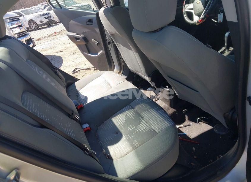 Photo 8 of 2018 Chevrolet Sonic LS AUTO (VIN 1G1JB5SH2J4112817)