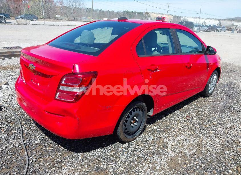 Photo 4 of 2017 Chevrolet Sonic LS AUTO (VIN 1G1JB5SH3H4163902)