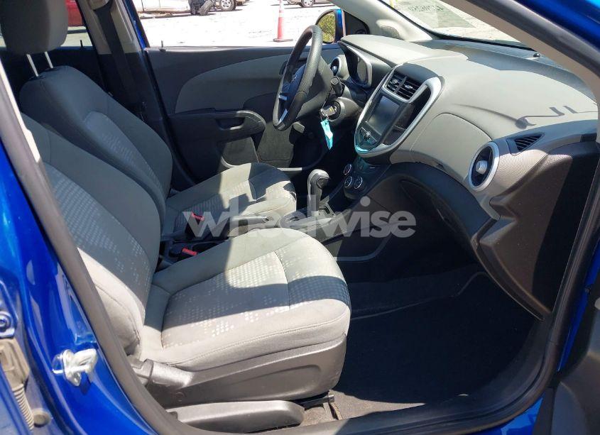 Photo 5 of 2017 Chevrolet Sonic LS AUTO (VIN 1G1JB5SH3H4175533)