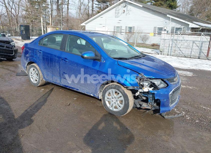 2017 Chevrolet Sonic LS AUTO (VIN 1G1JB5SH4H4134909) main photo