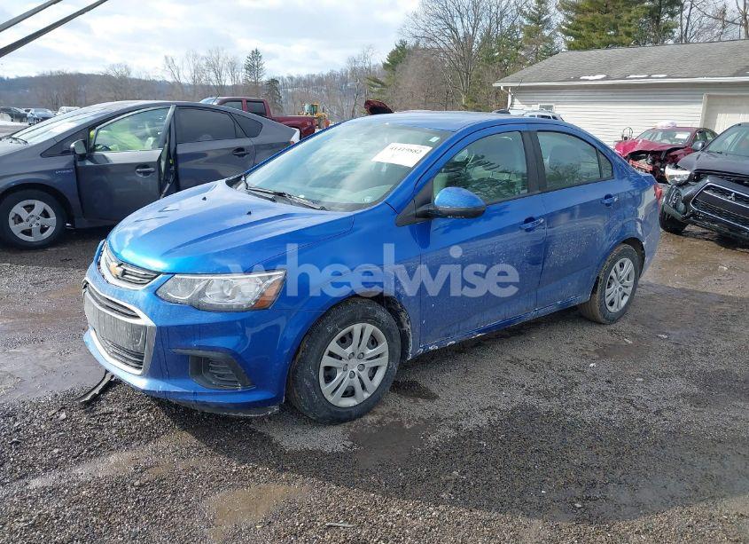 Photo 2 of 2017 Chevrolet Sonic LS AUTO (VIN 1G1JB5SH4H4134909)