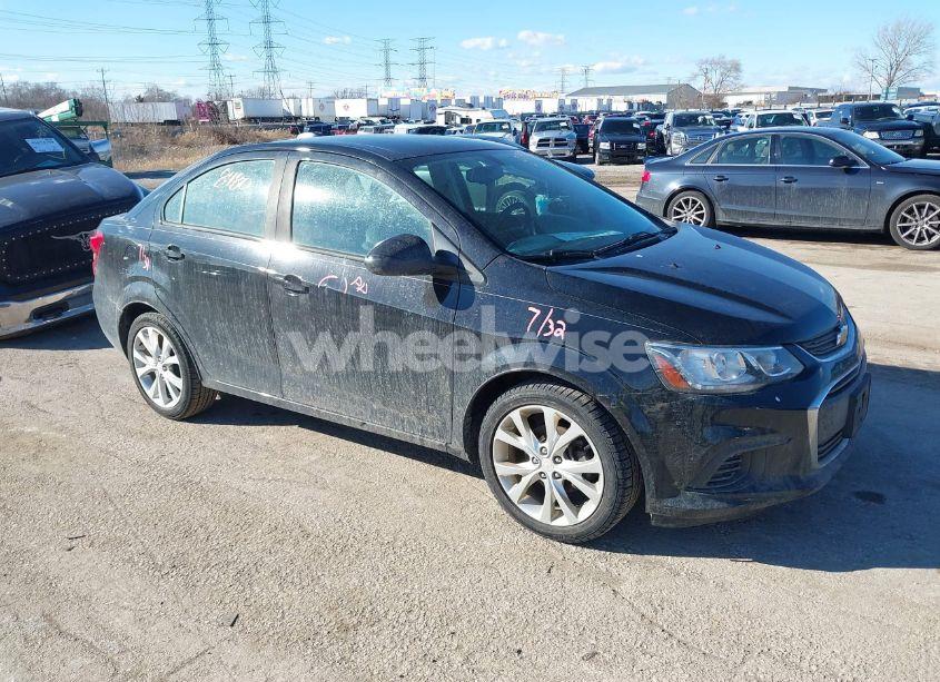 2017 Chevrolet Sonic LS AUTO (VIN 1G1JB5SH4H4165111) main photo