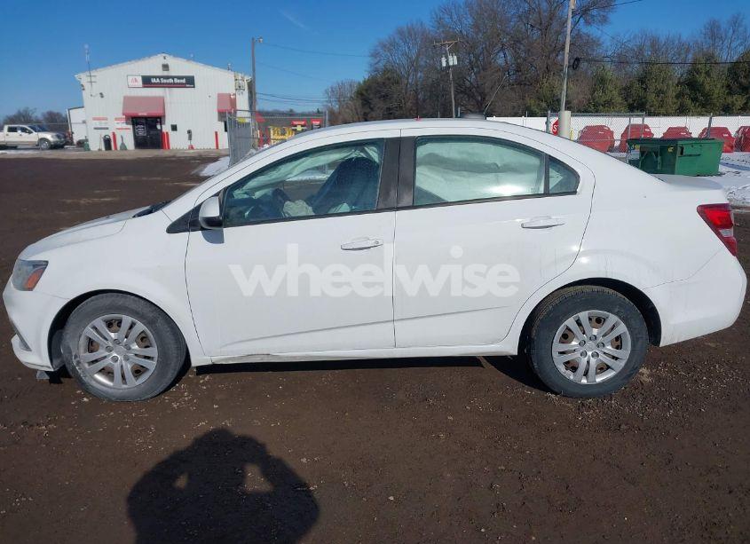 Photo 15 of 2017 Chevrolet Sonic LS AUTO (VIN 1G1JB5SH4H4166095)
