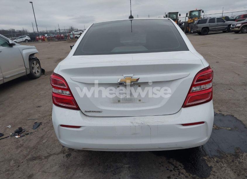 Photo 16 of 2018 Chevrolet Sonic LS AUTO (VIN 1G1JB5SH4J4136715)