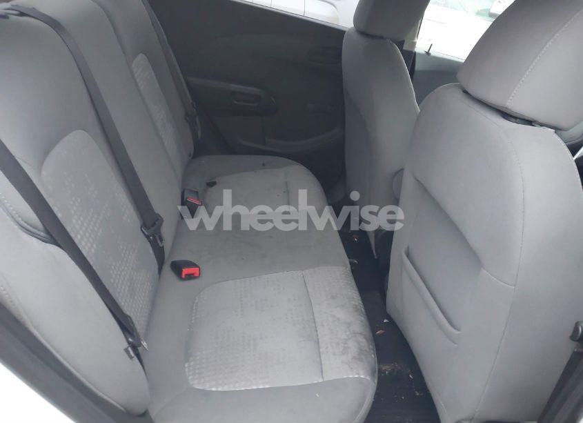 Photo 8 of 2018 Chevrolet Sonic LS AUTO (VIN 1G1JB5SH4J4136715)