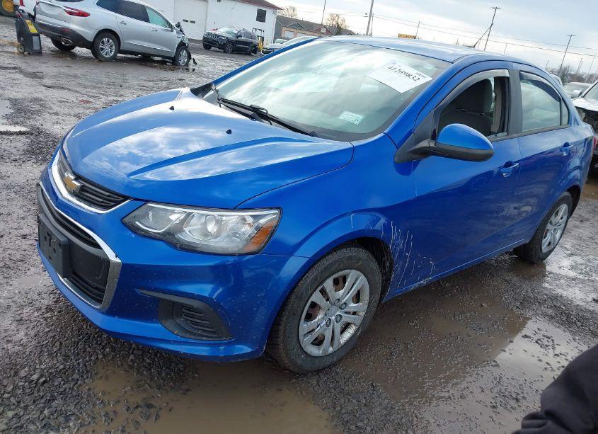 Photo 2 of 2017 Chevrolet Sonic LS (VIN 1G1JB5SH7H4133799)