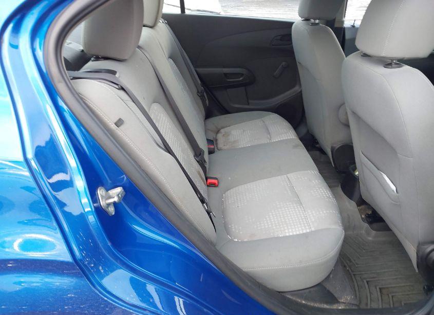 Photo 8 of 2017 Chevrolet Sonic LS (VIN 1G1JB5SH7H4133799)