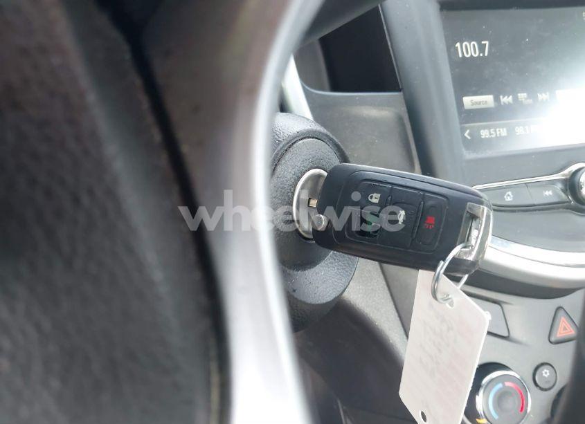 Photo 11 of 2017 Chevrolet Sonic LS AUTO (VIN 1G1JB5SH7H4156175)