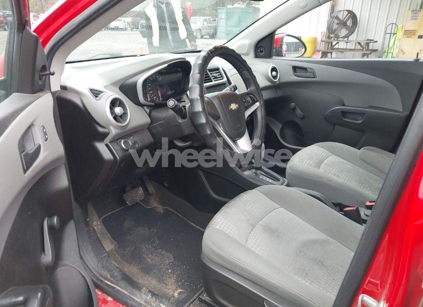 Photo 5 of 2017 Chevrolet Sonic LS AUTO (VIN 1G1JB5SH7H4166446)