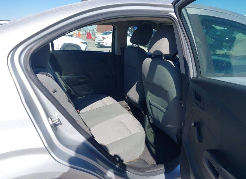 Photo 8 of 2018 Chevrolet Sonic LS AUTO (VIN 1G1JB5SH7J4101151)