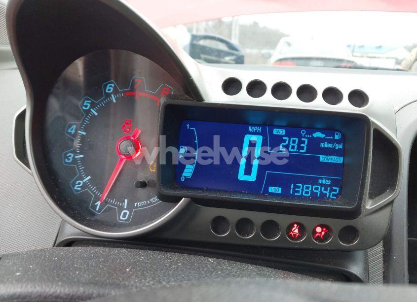 Photo 7 of 2012 Chevrolet Sonic 1LS (VIN 1G1JB5SH8C4153925)