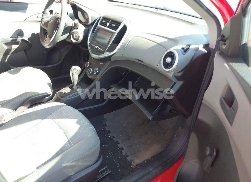 Photo 5 of 2017 Chevrolet Sonic LS AUTO (VIN 1G1JB5SH8H4161160)