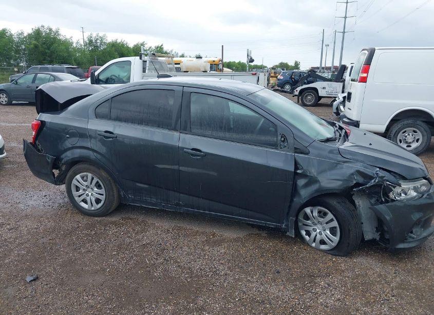 Photo 14 of 2018 Chevrolet Sonic LS AUTO (VIN 1G1JB5SH8J4127757)