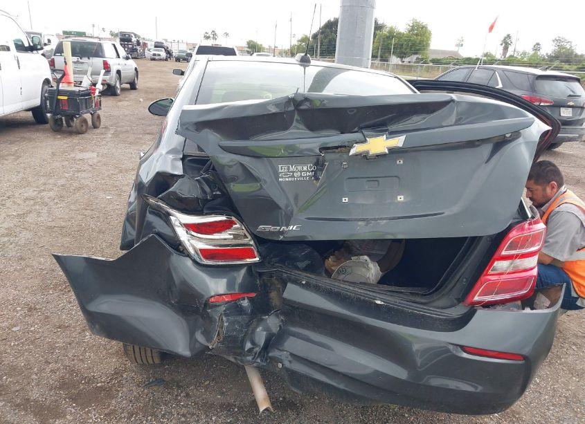 Photo 17 of 2018 Chevrolet Sonic LS AUTO (VIN 1G1JB5SH8J4127757)