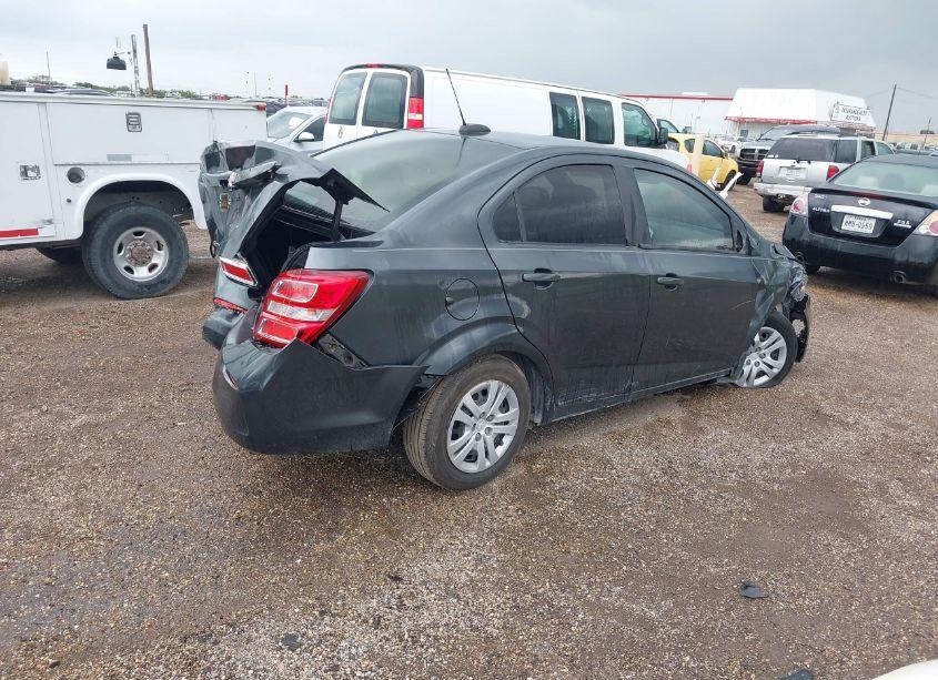 Photo 4 of 2018 Chevrolet Sonic LS AUTO (VIN 1G1JB5SH8J4127757)