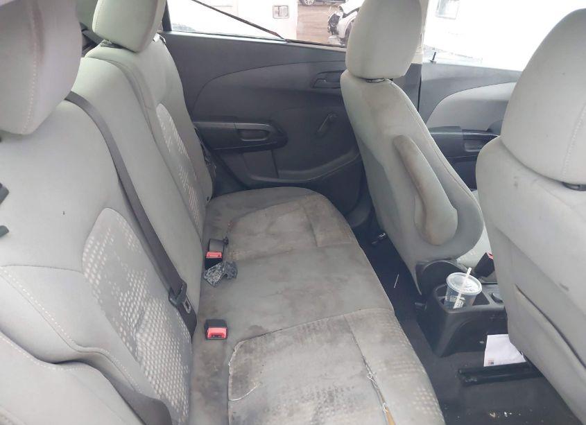 Photo 8 of 2018 Chevrolet Sonic LS AUTO (VIN 1G1JB5SH8J4127757)