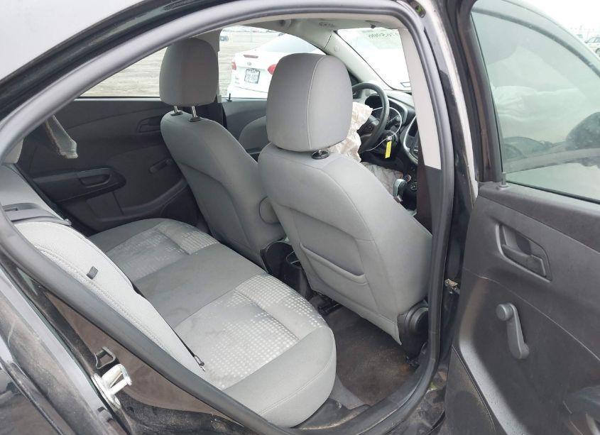 Photo 8 of 2017 Chevrolet Sonic LS AUTO (VIN 1G1JB5SH9H4151804)