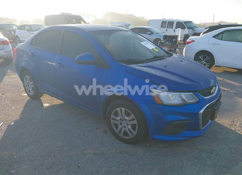 2018 Chevrolet Sonic LS AUTO (VIN 1G1JB5SH9J4103452) main photo