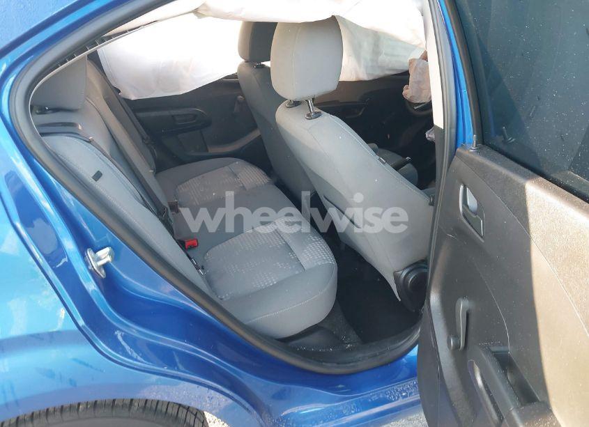 Photo 8 of 2018 Chevrolet Sonic LS AUTO (VIN 1G1JB5SH9J4103452)