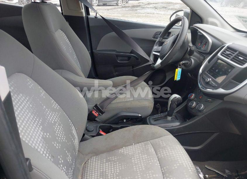 Photo 5 of 2018 Chevrolet Sonic LS AUTO (VIN 1G1JB5SH9J4126214)