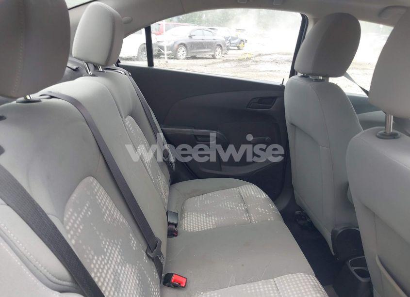 Photo 8 of 2018 Chevrolet Sonic LS AUTO (VIN 1G1JB5SH9J4126214)