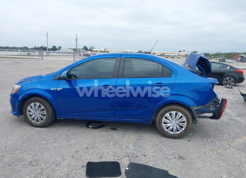 Photo 15 of 2017 Chevrolet Sonic LS AUTO (VIN 1G1JB5SHXH4129505)